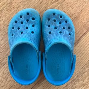 Marble blue Crocs - toddler size 9